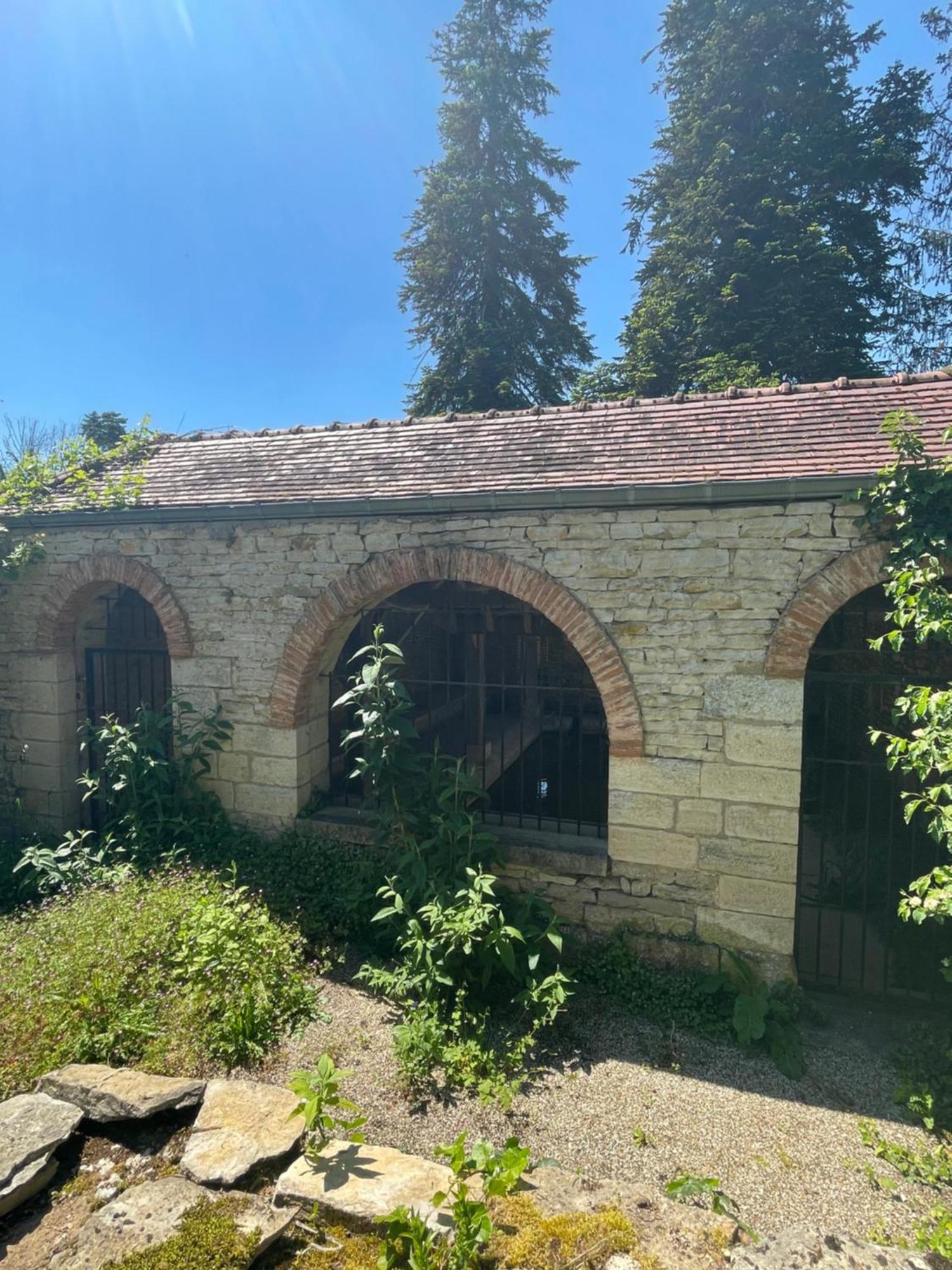 Hotel Au Lavoir Fontaine-Française Exterior foto